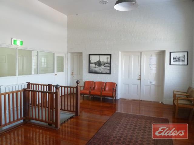 Click to view all images Level 1 Su/2/33a Logan Road Woolloongabba QLD 4102 - Image 2