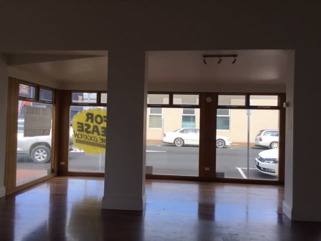 Click to view all images 2/2 James Street Mount Gambier SA 5290 - Image 3