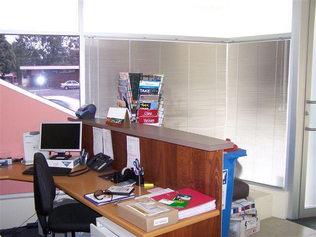 Click to view all images 1038 Heidelberg Road Ivanhoe VIC 3079 - Image 2