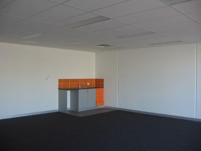 Click to view all images 25 Decor Drive Hallam VIC 3803 - Image 3