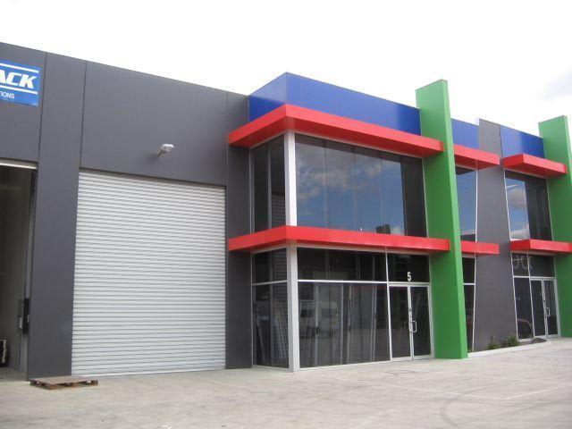 Click to view all images 5/17-23 Keppel Drive Hallam VIC 3803 - Image 1