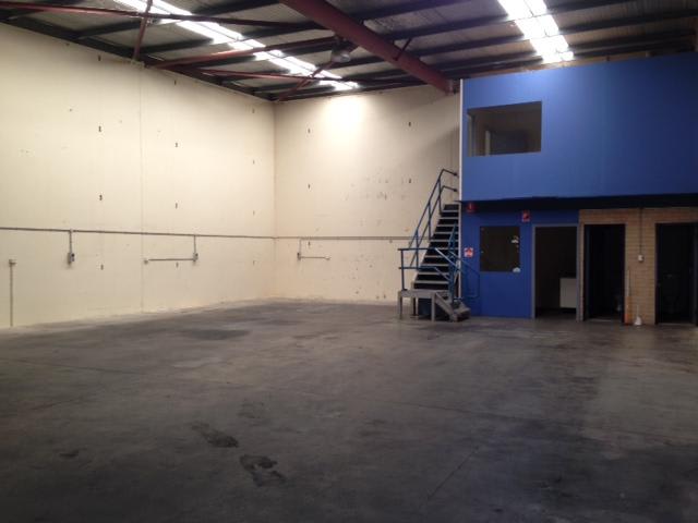 Click to view all images Wetherill Park NSW 2164 - Image 2