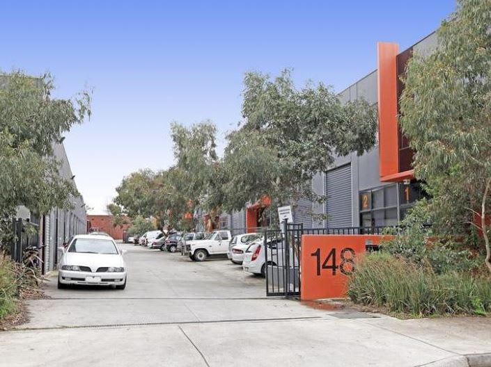 Click to view all images 23/148 Arthurton Road Northcote VIC 3070 - Image 2