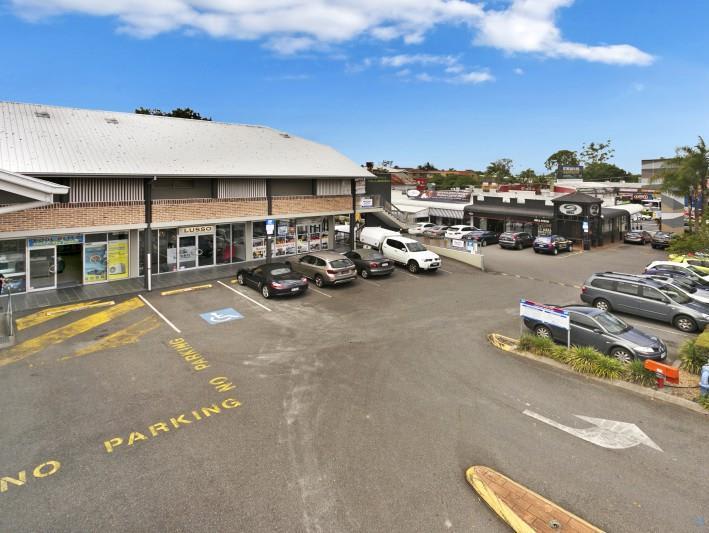 Click to view all images Shop 5/139 Junction Road Clayfield QLD 4011 - Image 1