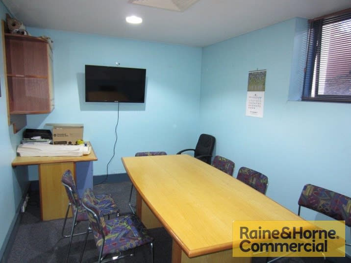 Click to view all images 12 Annerley Road Woolloongabba QLD 4102 - Image 3
