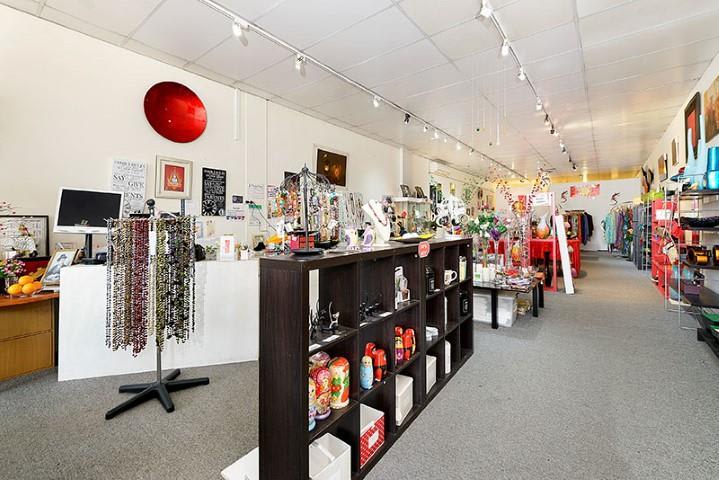 Click to view all images 207 Main Street Mornington VIC 3931 - Image 3