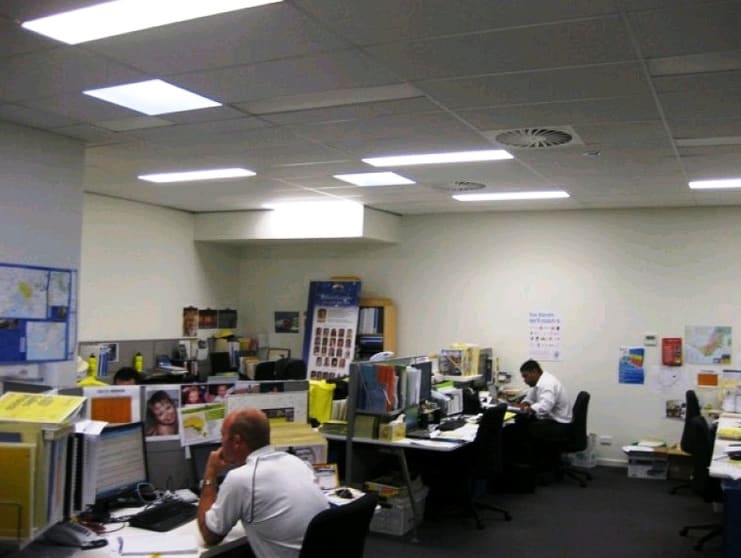 Click to view all images 326 Main Street Mornington VIC 3931 - Image 3