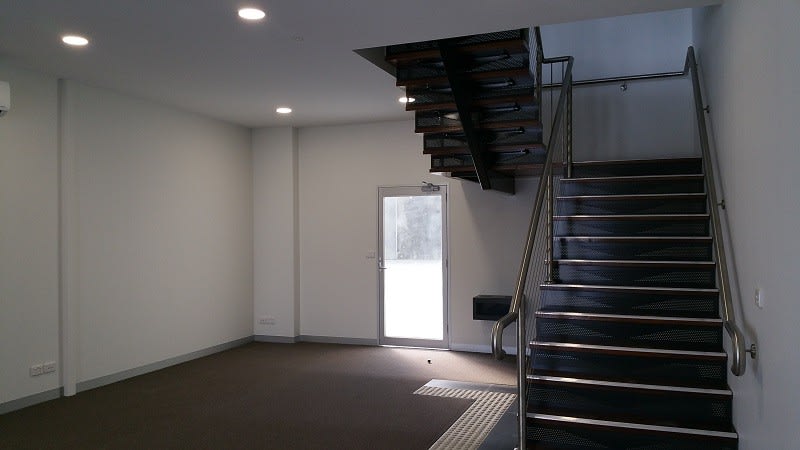 Click to view all images 4 Equator Road Thomastown VIC 3074 - Image 2