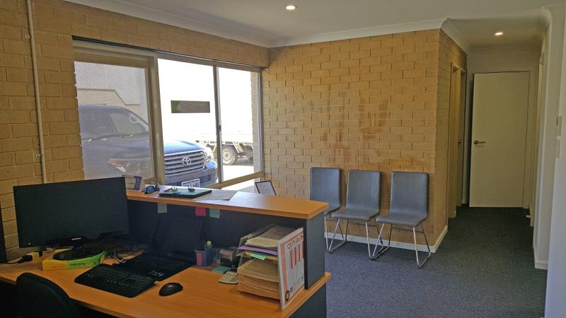 Click to view all images 8/22 Gibberd Road Balcatta WA 6021 - Image 3