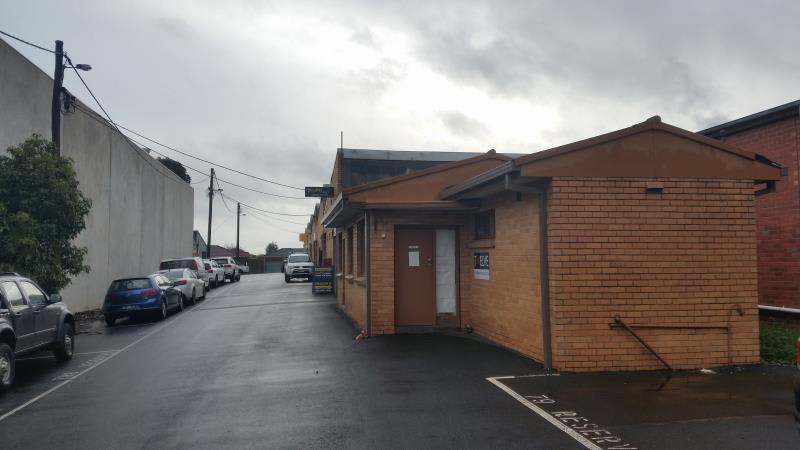 Click to view all images 79 Lexton Road Box Hill VIC 3128 - Image 2