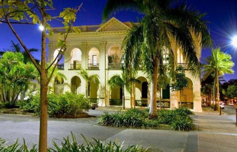 Click to view all images 186 Quay Street Rockhampton City QLD 4700 - Image 2