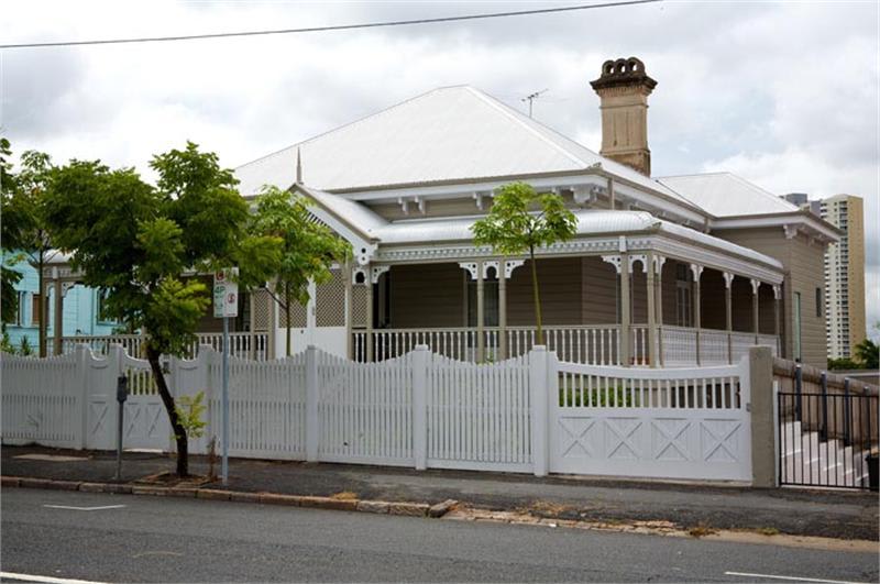 111 St Pauls Terrace Spring Hill QLD 4000 - Image 1