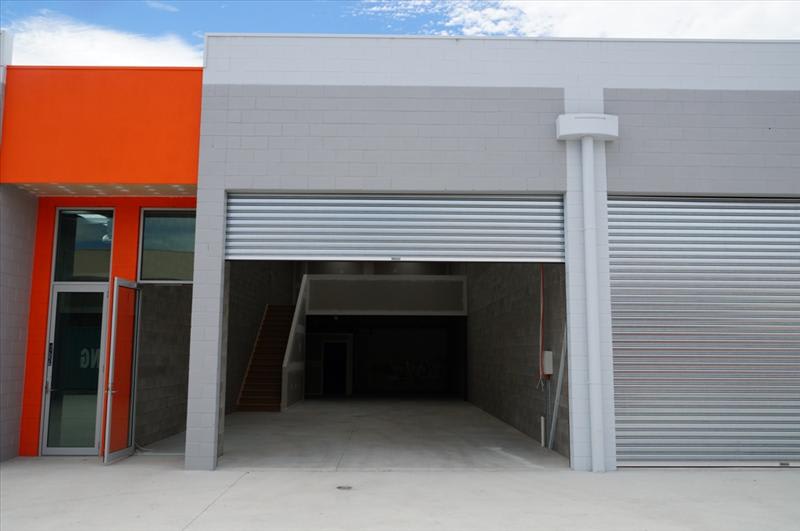 Click to view all images 3/102 Henkel Street Brunswick VIC 3056 - Image 1