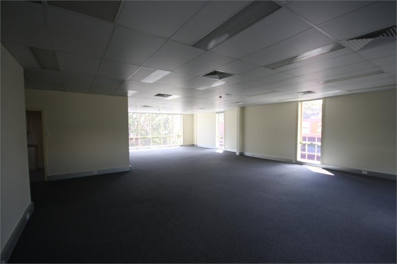 Click to view all images Brookvale NSW 2100 - Image 3
