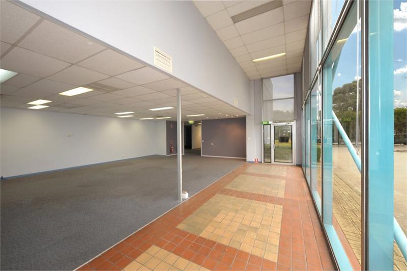 Click to view all images 1/124-136 Fairbank Road Clayton VIC 3168 - Image 2