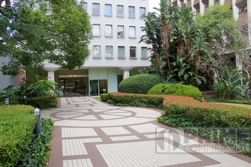 Click to view all images 1001/221 Miller Street North Sydney NSW 2060 - Image 1