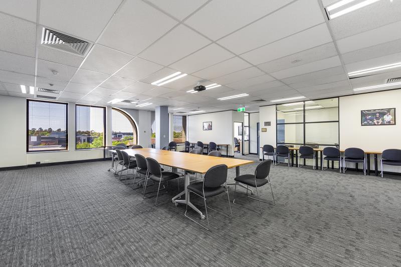 Click to view all images 695 Burke Road Camberwell VIC 3124 - Image 2