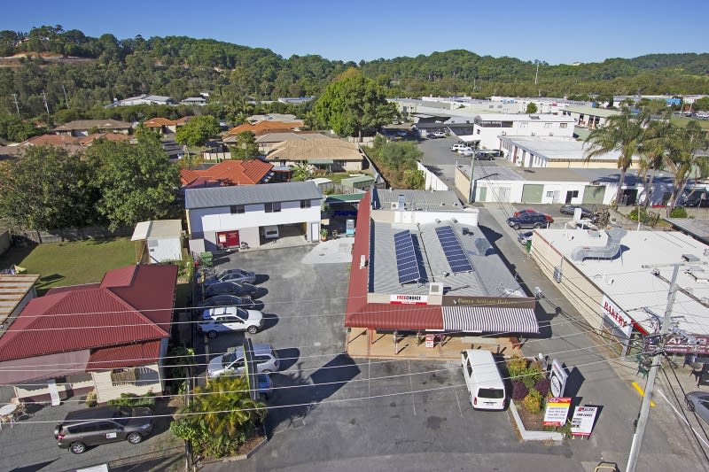 Click to view all images 5A/42 Currumbin Creek Road Currumbin Waters QLD 4223 - Image 2