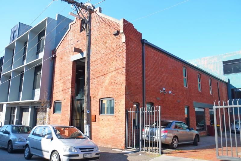 Click to view all images 31 Ross Street South Melbourne VIC 3205 - Image 1