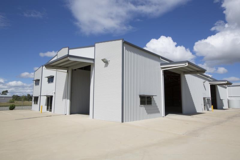 Click to view all images 4 Capricorn Street Gracemere QLD 4702 - Image 1