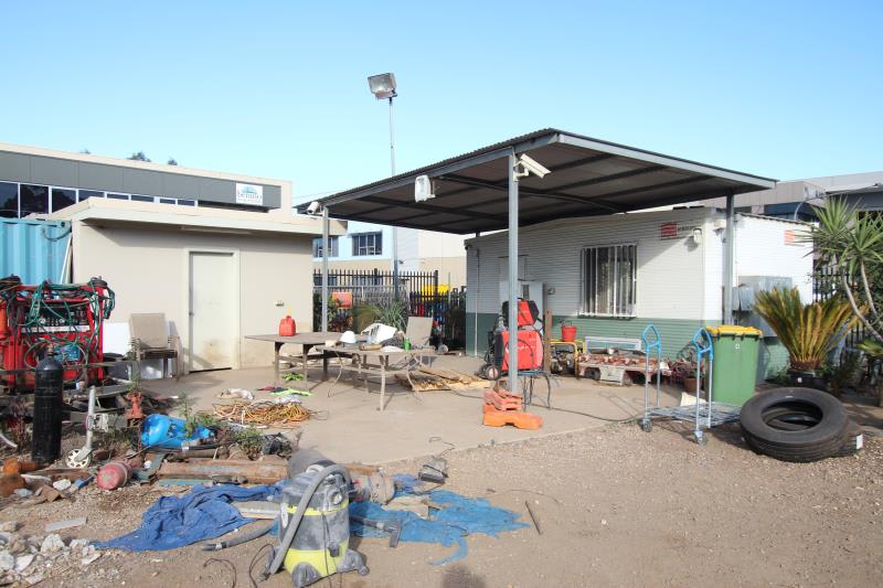 Click to view all images 8 Gatwood Close Padstow NSW 2211 - Image 3