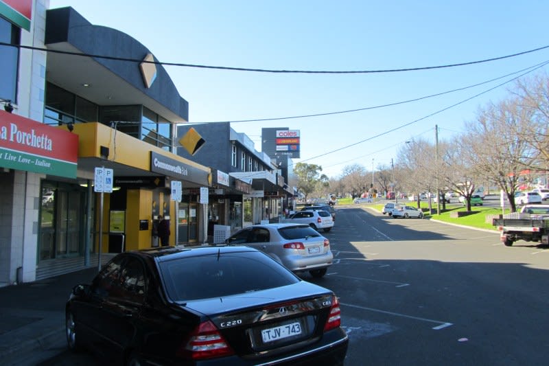 Click to view all images 317-319 Main Street Lilydale VIC 3140 - Image 2