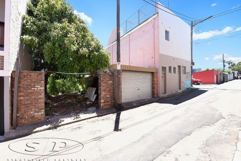Click to view all images 264 Unwins Bridge Road Sydenham NSW 2044 - Image 2