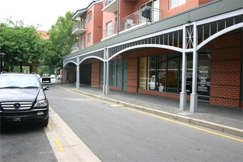 Click to view all images Unit 31/33 Vardon Avenue Adelaide SA 5000 - Image 2