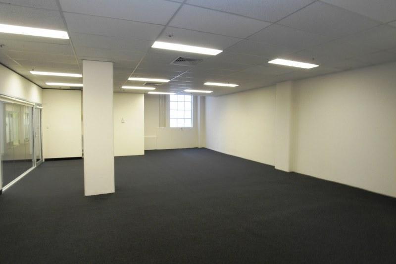 Click to view all images 60/104 Bathurst Street Sydney NSW 2000 - Image 2