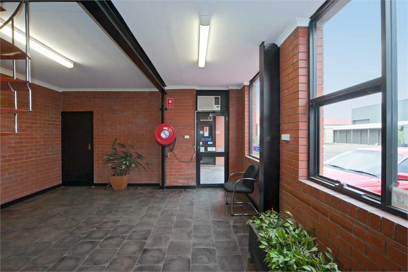 Click to view all images Unit 2/5 Cord Street Dudley Park SA 5008 - Image 2
