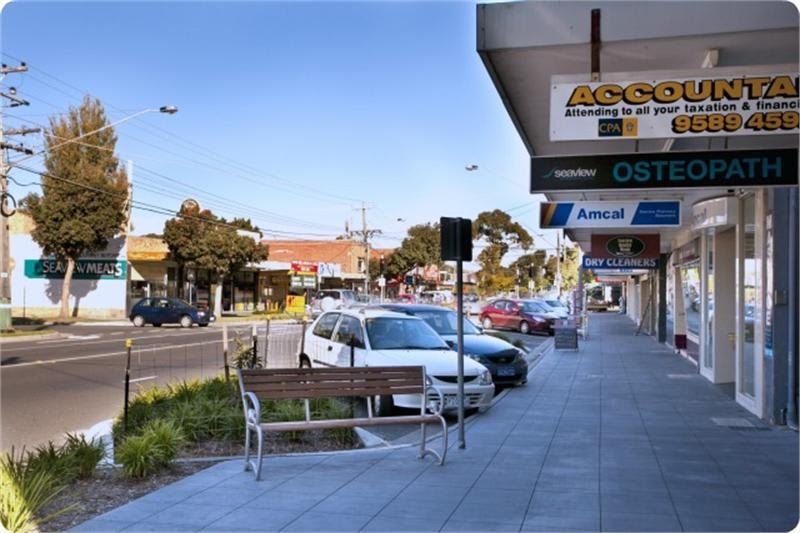 Click to view all images 2/326 Balcombe Road Beaumaris VIC 3193 - Image 3