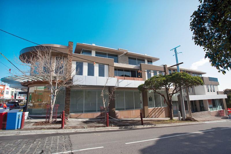 Click to view all images 2/379 Whitehorse Road Balwyn VIC 3103 - Image 1