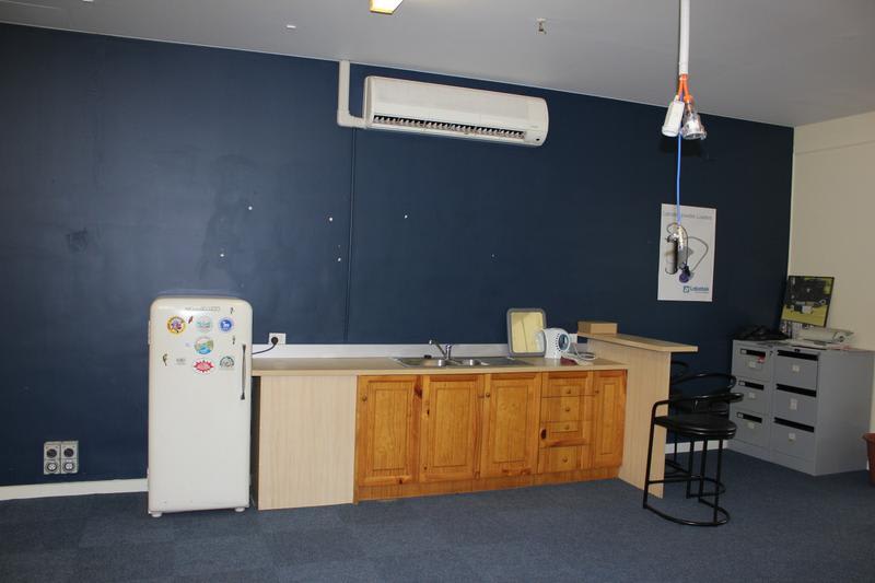 Click to view all images Shop 5/2-10 Central Avenue Moorabbin VIC 3189 - Image 3