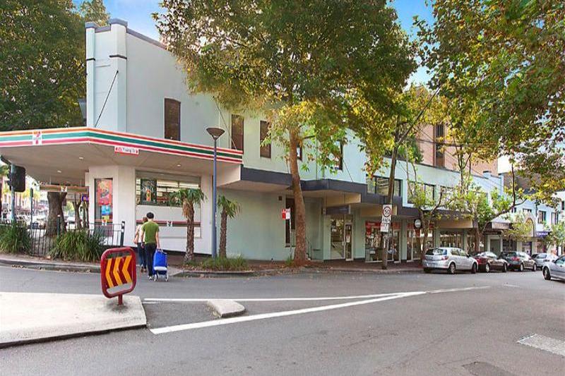 Click to view all images 2 Young Street Neutral Bay NSW 2089 - Image 3
