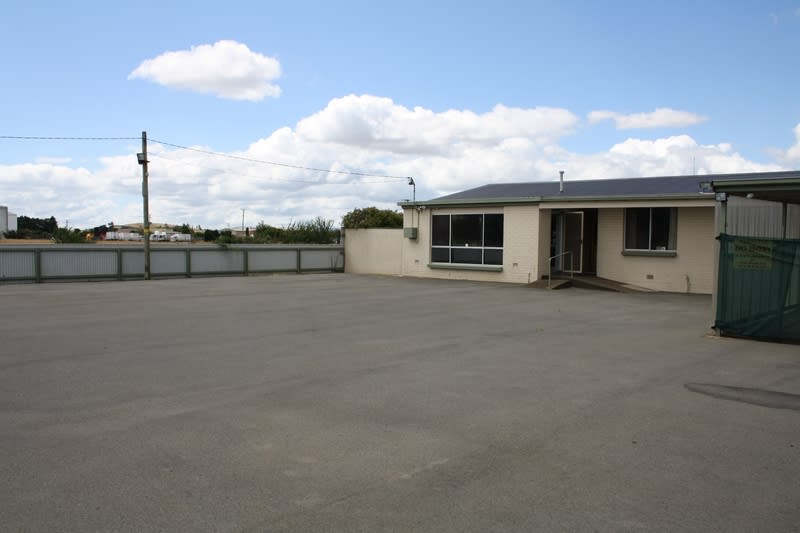 Click to view all images 129 Evandale Road Launceston TAS 7250 - Image 1