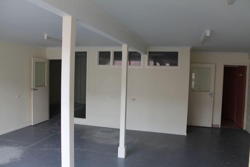 Click to view all images Unit 6/6 Swift Way Dandenong South VIC 3175 - Image 3
