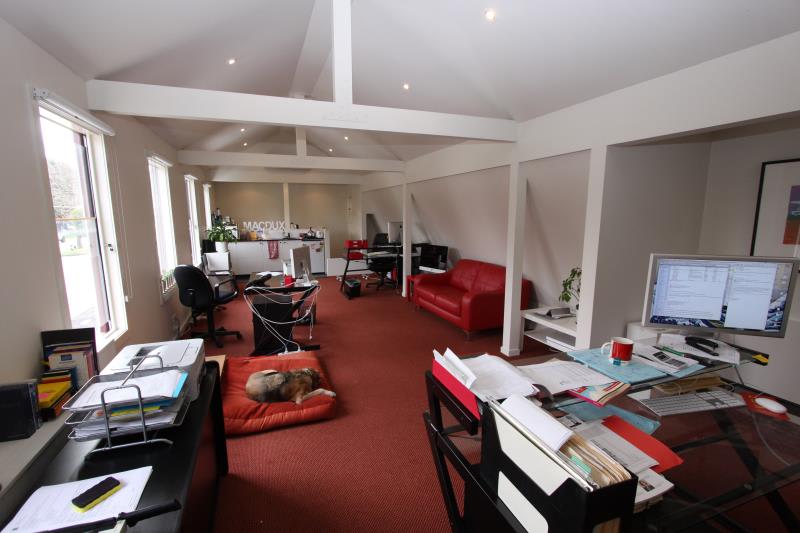 Click to view all images 357 Moray Street South Melbourne VIC 3205 - Image 2