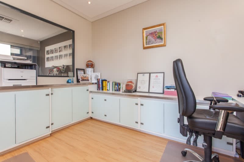 Click to view all images 22/589 Stirling Highway Cottesloe WA 6011 - Image 3