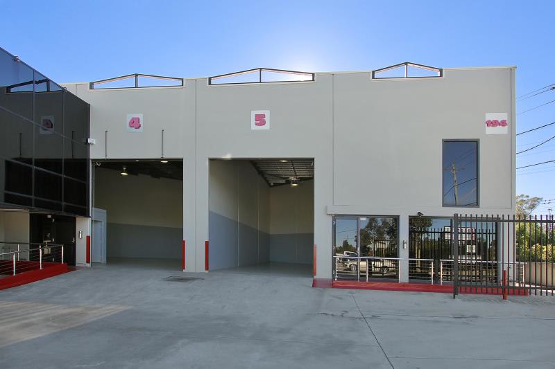 Click to view all images 194 Military Road Guildford NSW 2161 - Image 1