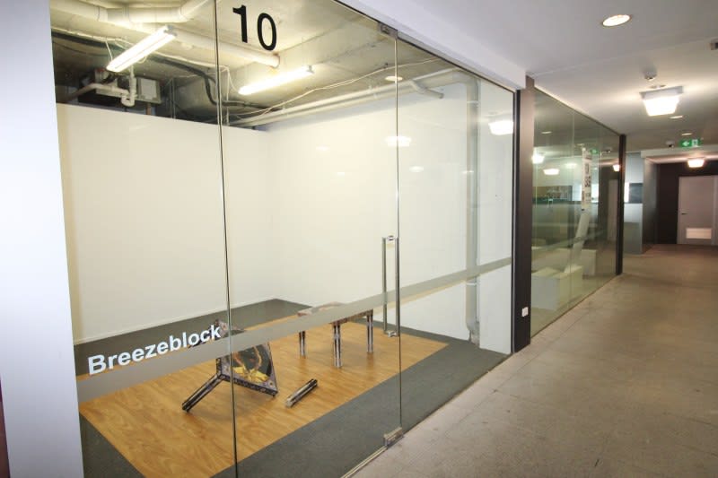 Click to view all images Suite 10/24-30 Springfield Avenue Potts Point NSW 2011 - Image 3