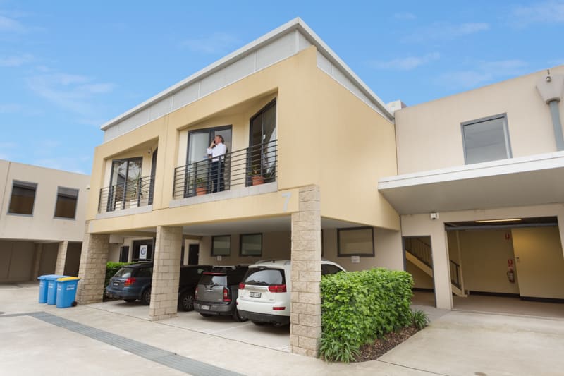 Click to view all images 7/538 Gardeners Road Alexandria NSW 2015 - Image 1