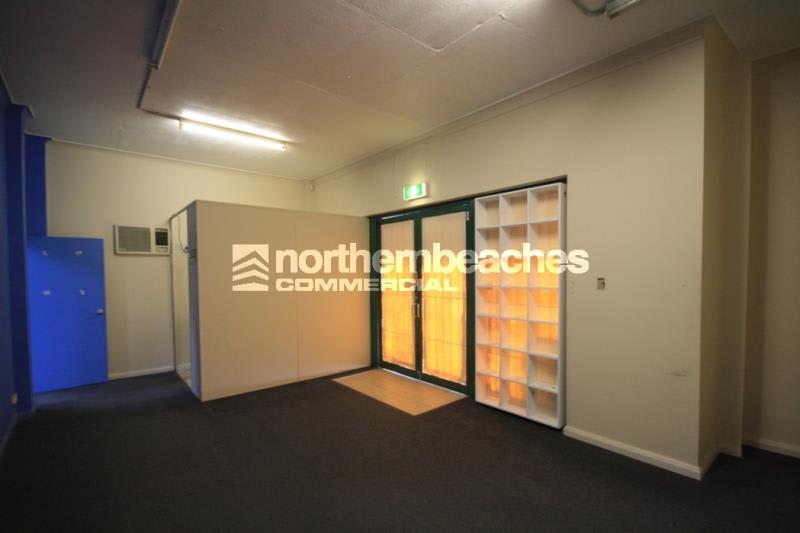 Click to view all images Warriewood NSW 2102 - Image 3