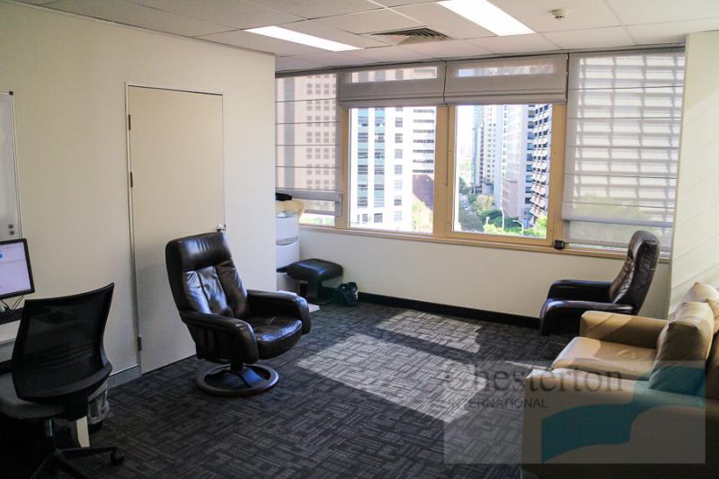 Spring Hill QLD 4000 - Image 2