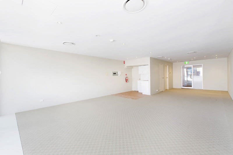 Click to view all images 214 Military Road Neutral Bay NSW 2089 - Image 3