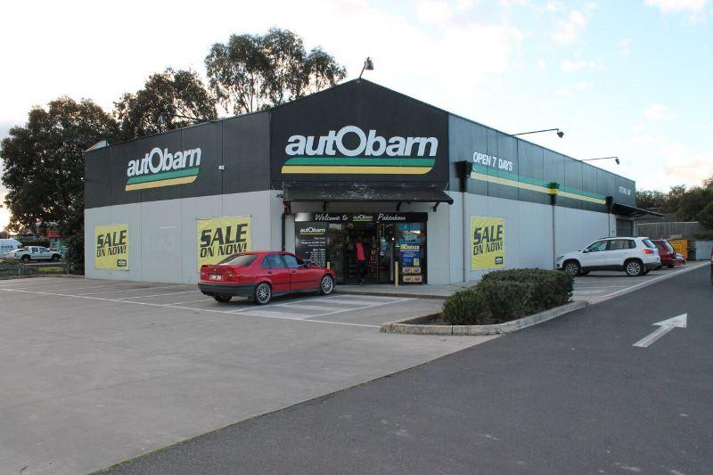 Click to view all images 88-90 Princes Highway Pakenham VIC 3810 - Image 2
