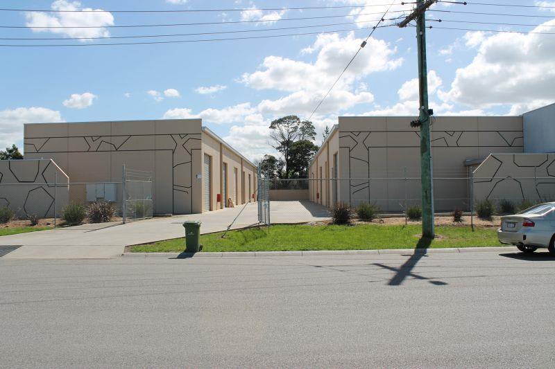 Click to view all images 9/17 Sharnet Circuit Pakenham VIC 3810 - Image 1