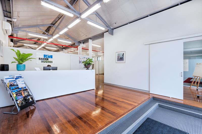 Click to view all images Newstead QLD 4006 - Image 1