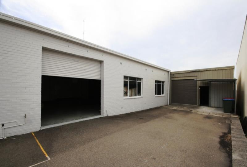 Click to view all images Brookvale NSW 2100 - Image 1