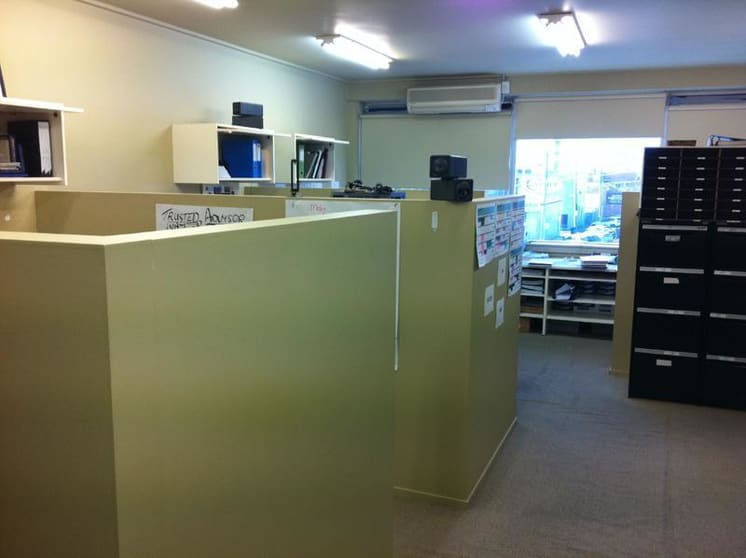 Click to view all images 1st Floor/65 Gheringhap Street Geelong VIC 3220 - Image 3