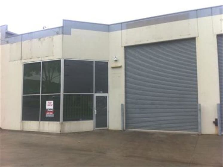 Click to view all images 2/72-74 Hallam South Road Hallam VIC 3803 - Image 1